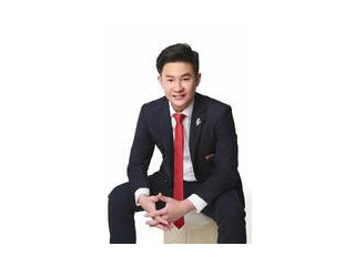 Kingsley Zheng Senior Marketing Director at ERA REALTY NETWO
