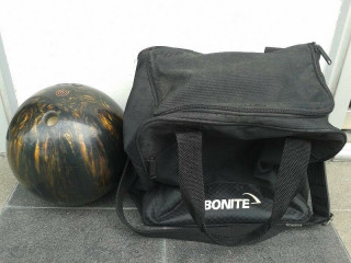 Bowling ball contactme Self collect from lorong chuan mrt st