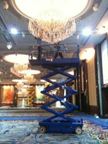 chandeliers-cleaning-installation-restoration-call-big-0