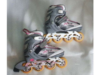  USeD Good ConDiTion Kids In LiNe SKaTes with Guards only 
