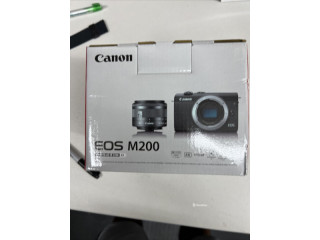 Canon EOS M Mirrorless K Digital Camera with mm EF M IS