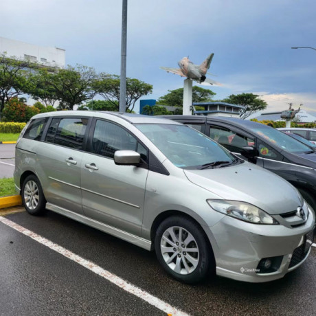 mpv-transport-chauffeur-service-within-singapore-and-malaysi-big-1