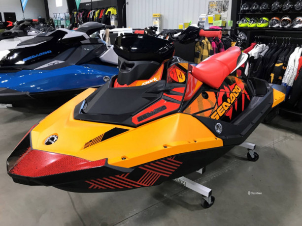outboard-inboard-and-jetski-with-full-accessories-big-1