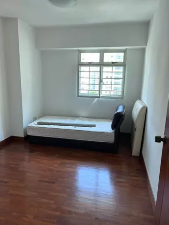 spacious-hdb-flat-at-1200-sqft-fully-furnished-with-3-be-big-0