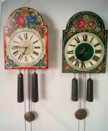 selling-a-pair-of-dutch-wall-clock-in-good-working-big-0