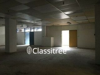  Fitted Warehouse for Rent rooms and Airconno agent fees