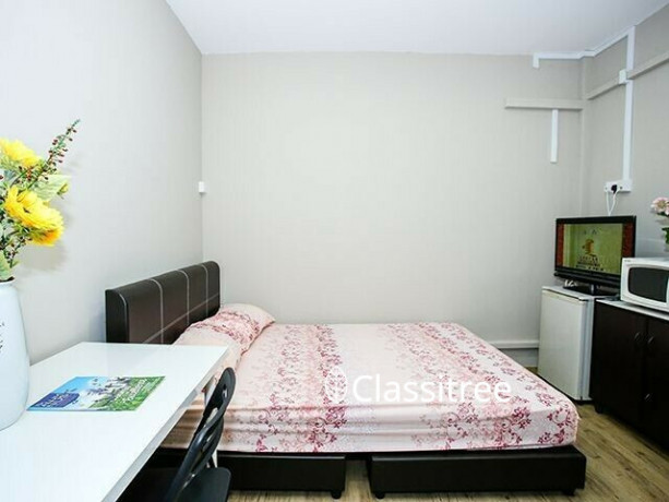 rochor-bugis-mrt-fully-furnished-master-room-for-rentno-agent-fee-big-0